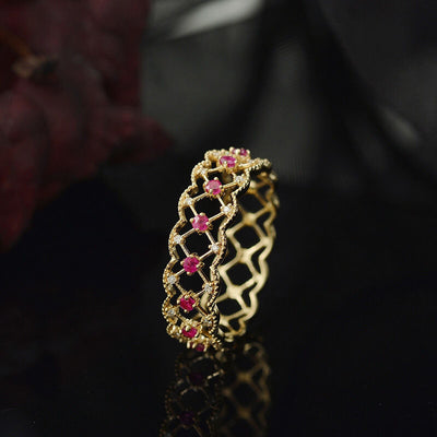 Inlaid with vintage exquisite lace ring and emerald red sapphire ring Ainuua