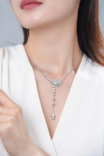 Diamond-encrusted camellia necklace (S925 silver)