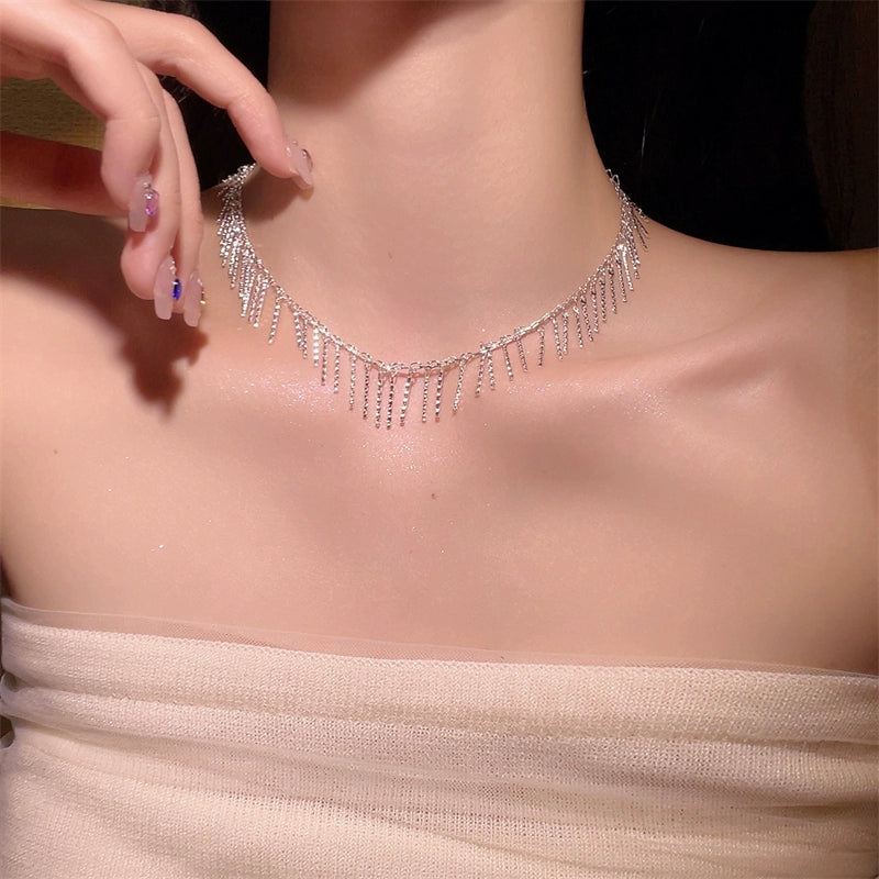 short necklace collarbone chain