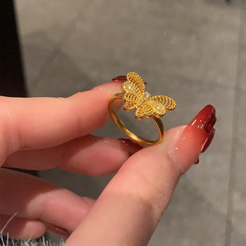 Copper-plated inlaid butterfly ring gold placer opening filigree ring online celebrity live supply factory wholesale. Ainuua