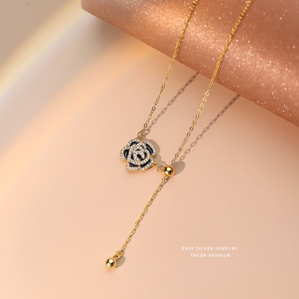 S925 sterling silver camellia temperament collarbone chain women's French vintage niche design light luxury sense tassel necklace wholesale Ainuua