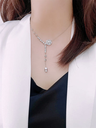 Diamond-encrusted camellia necklace (S925 silver)