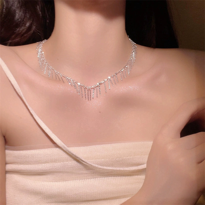 short necklace collarbone chain Ainuua