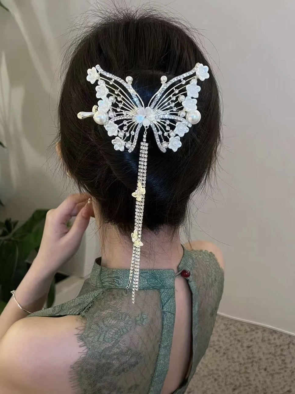 Bell Orchid Butterfly Twist Clip Sen Series Hollow Back Head Spoon Half Grab Pan Hair One Line Clip Premium Headwear Hairpin Ainuua