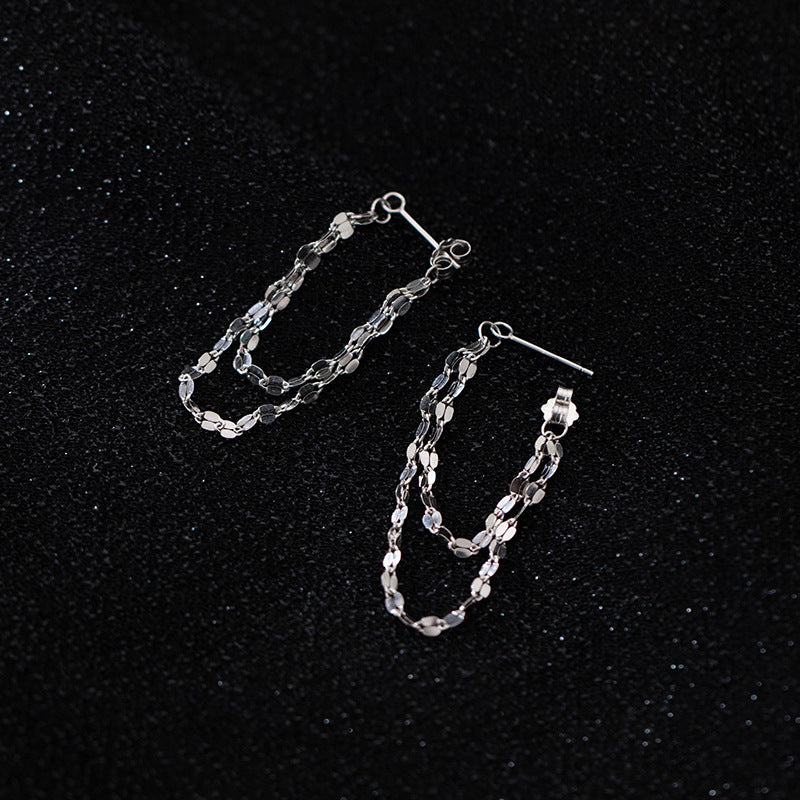 Kiss Chain Earrings Ainnua