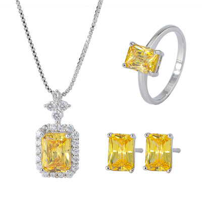 Yellow Diamond pendant necklace Ainuua