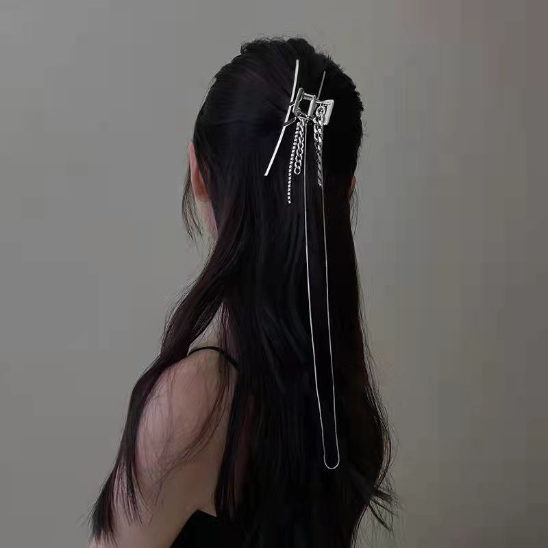 Tassel Chain Hair Clip Ainuua