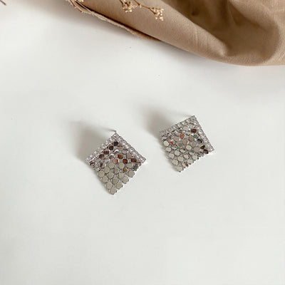 Women's Fashionable And Versatile Square Tassel Sequin Earrings Ainnua