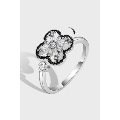 Clover Spinning Ring Ainuua