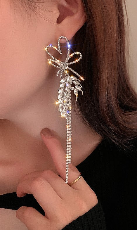 Diamond Love Tassel Earrings Ainuua