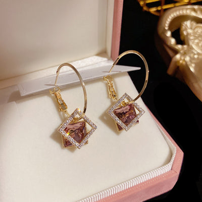 Purple Hollow Geometric Diamond Earring Ainuua