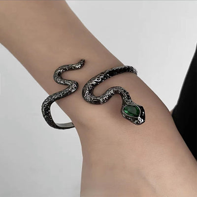 Snake Medusa Bracelet Ainuua