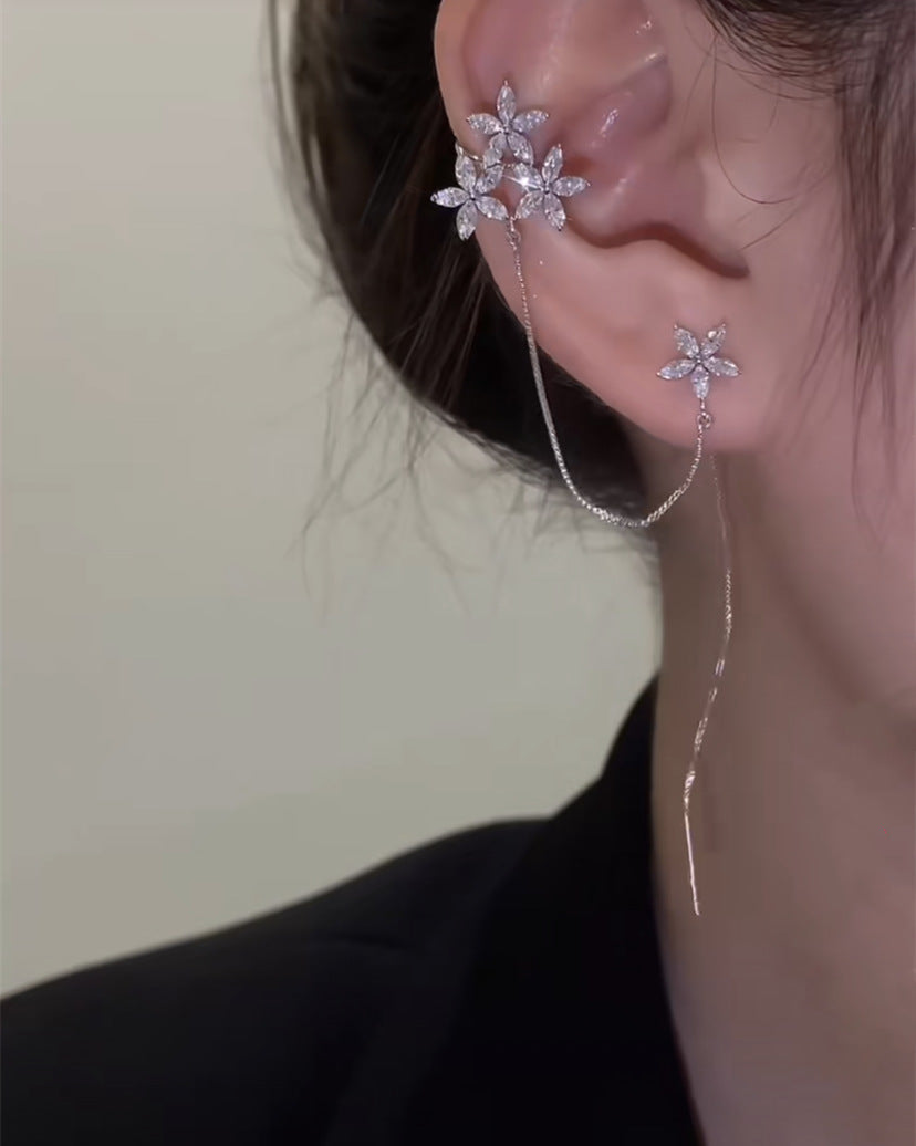 Flower Tassel Earring Ainuua