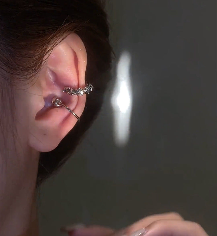 Simple ear clips Ainuua