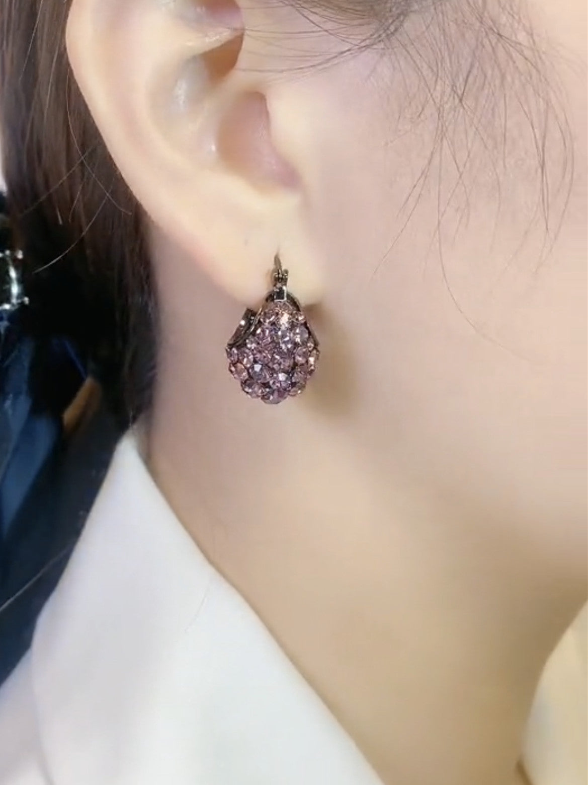 Purple crystal basket earring Ainuua