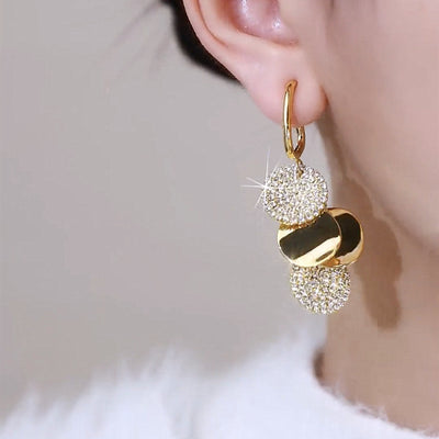 Exquisite earrings Ainuua