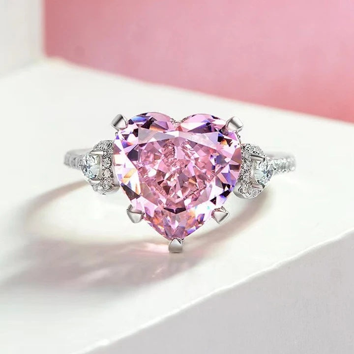Heart shaped Diamond Pink Ring Ainuua