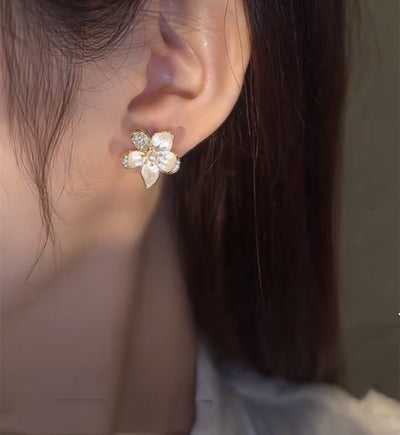 French Gentle Floral Tassel Stud Earrings ainuua