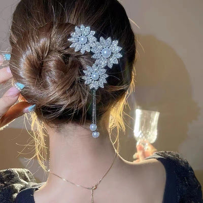 Floral Hairpin Elegant Pearl Pendant Ainuua