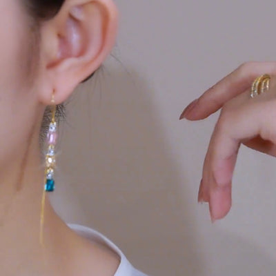 Colored Diamond-encrusted Geometric Tassel Earring Ainnua