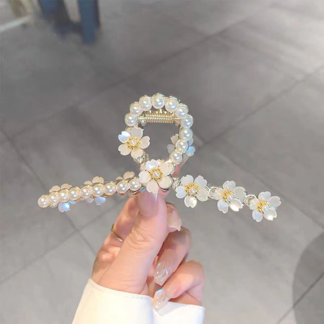 Flower shell Hairpin Ainuua