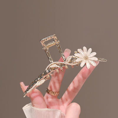 Flowers Wrapped Branches Hair Clip Ainuua