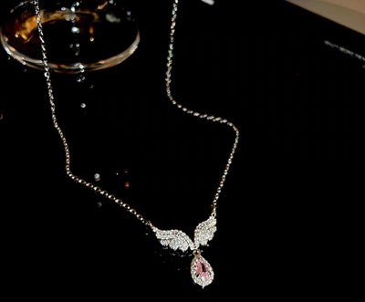 Angel Wings Necklace Ainnua